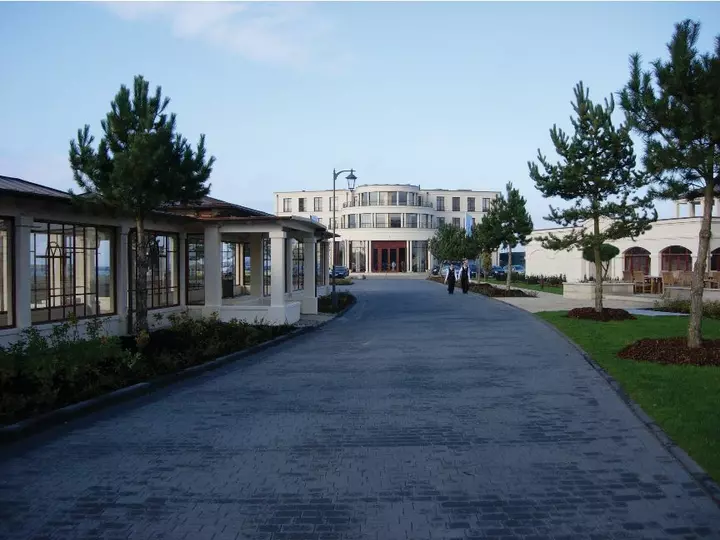 Hotel hohe dune rostock idea esterno