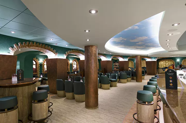 Nave crociera msc divina eikon plana zona relax