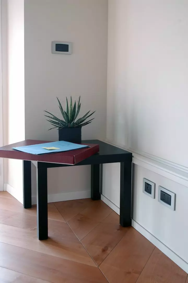 Terziario studio notarile bologna eikon tavolino