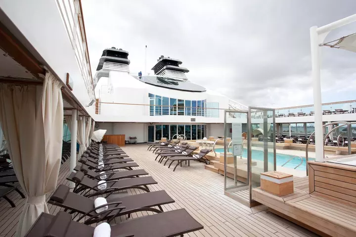 Yacht mariotti seabourn sojourn plana piscina