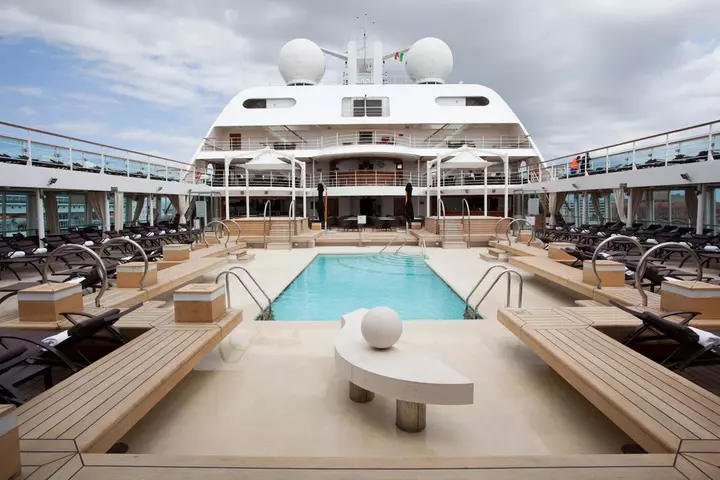 Yacht mariotti seabourn sojourn plana veduta piscina