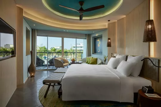 Vimar Pullman Phu Quoc Beach Resort bedroom